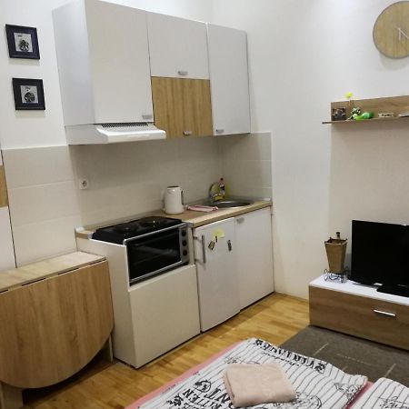 Imperia Apartments Белград Стая снимка