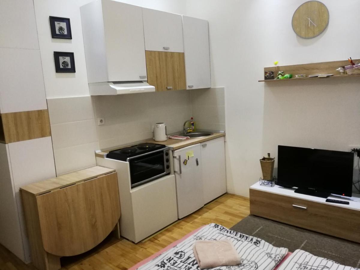 Imperia Apartments Белград Стая снимка